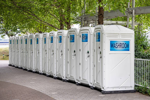 Porta potty delivery and setup in Elon, NC